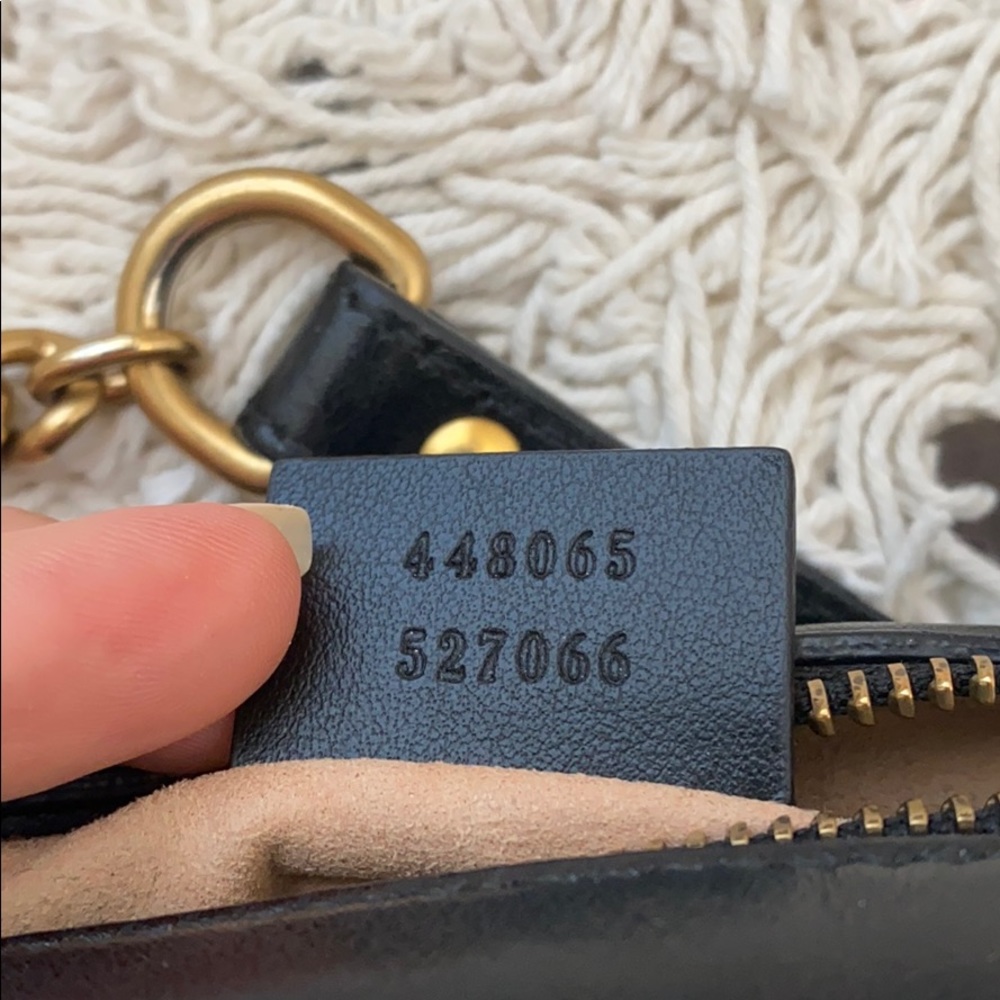 SOLD Gucci Black leather Mini Marmont Camera bag - Picture 14 of 16